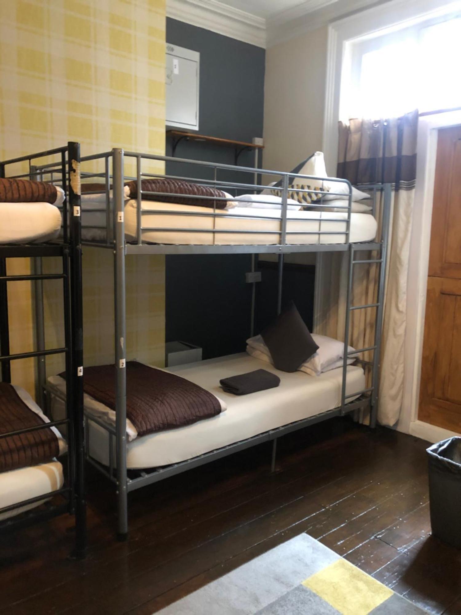 Kipps Backpackers แคนเทอร์เบอรี ภายนอก รูปภาพ